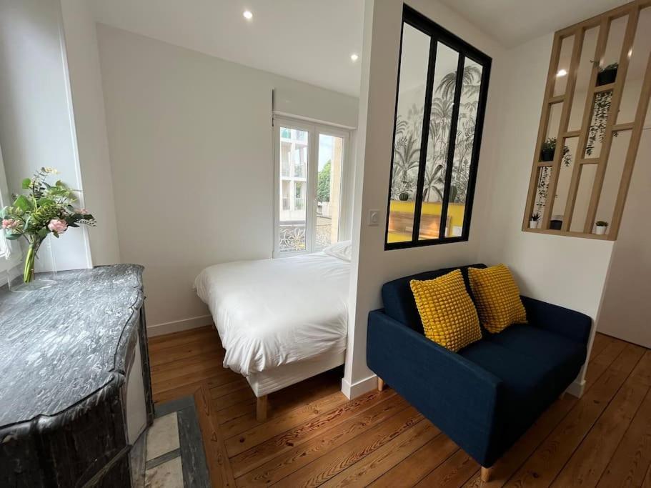 Studio Au Coeur De Caen-Renove Apartment Bagian luar foto